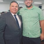 prefeito-dr-erikson-fenelon-participa-da-posse-da-nova-diretoria-da-appm-3-scaled