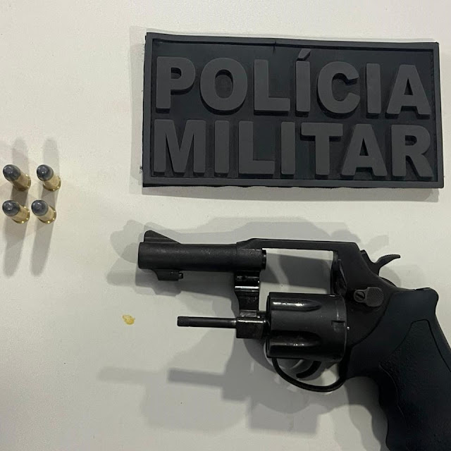 Policia Militar apreende revólver em bar localizado em cidade do Piauí__O portador da arma com mandado de prisão por divida alimentar__ Patrulha da Polic(